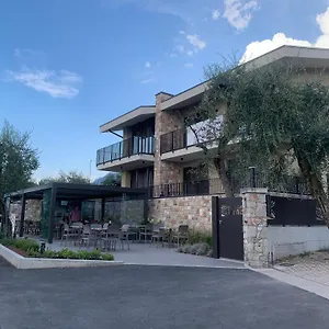 https://camping-denis.hotelinveneto.com